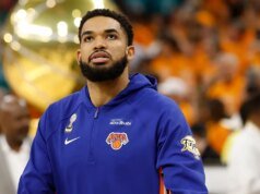 卡爾-安東尼唐斯不同意教練對 NBA 總決賽失利裁判的看法