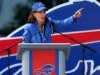 紐約州長凱西·霍赫爾(Kathy Hochul)試圖讓比爾斯在新體育場唱歌,但完全失敗了。