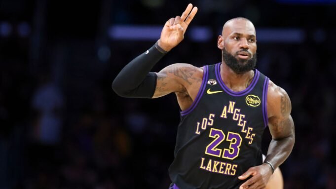 lebron.jpg