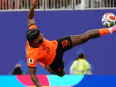 世界盃日報:荷蘭隊闖入32強