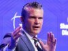 皮特·赫格斯 (Pete Hegseth) 因軍械庫索賠問題與哥倫比亞廣播公司 (CBS) 主持人發生衝突
