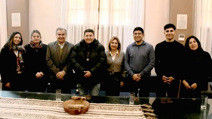 presentacion-buzos-555742-222830.jpg