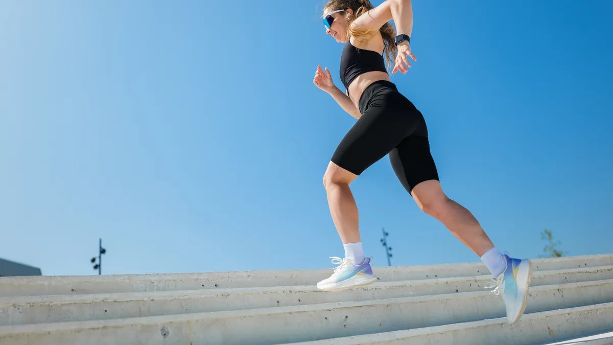 Strava 會員：週三跑步 5K，獲得免費 Runna 會員資格