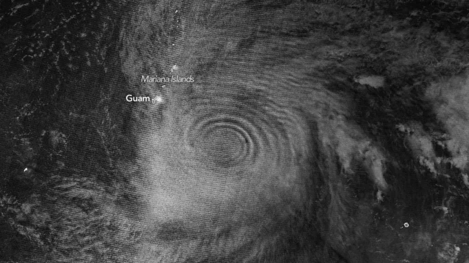 super-typhoon-sinlaku-atmospheric-gravity-waves.webp