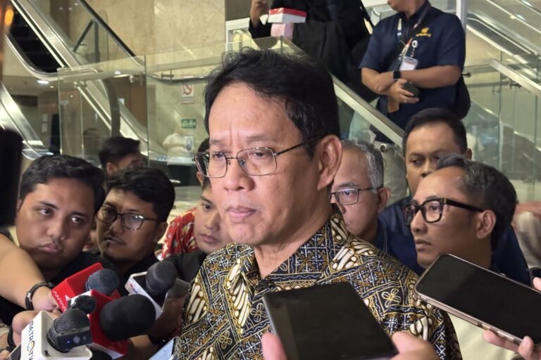 財政部長普爾巴亞準備改善KSSK協調以穩定盧比匯率