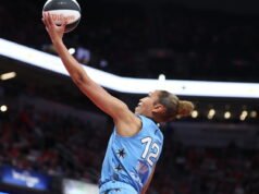 天空後衛西德尼泰勒 (Sydney Taylor) 在 WNBA 首次首發中迎來了這一時刻