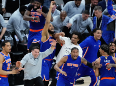 傑倫布倫森拿下 45 分,帶領尼克隊奪得自 1973 年以來的首個 NBA 冠軍