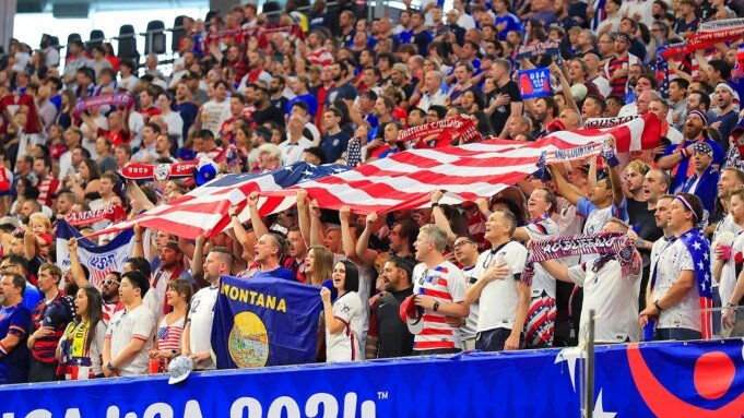 us-soccer-2.jpg