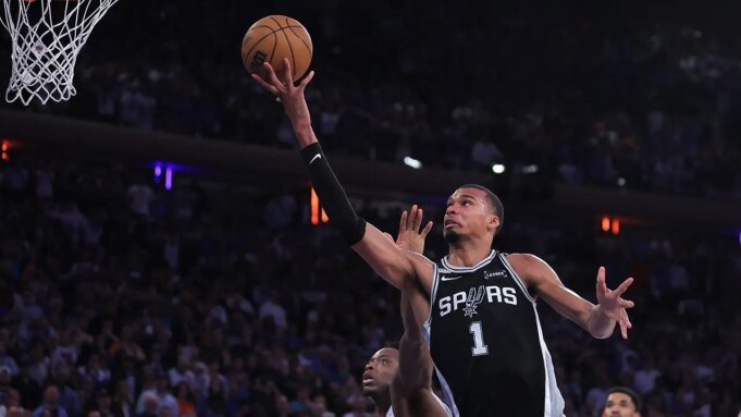 victor-wembanyama-shoots-knicks-fox-news-001.jpeg
